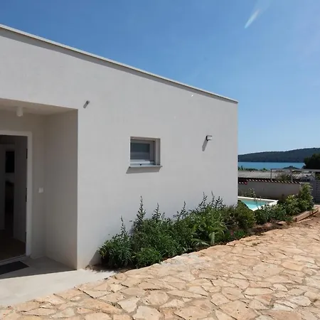 Romantic Luxury Oasis For Couples Near The Vila *
